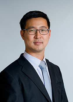 Dr. Thomas Cha